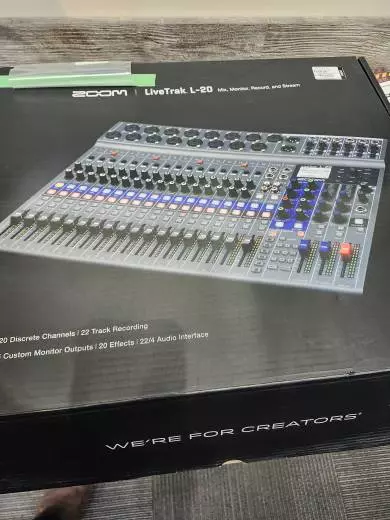 Zoom - LIVETRAK L-20